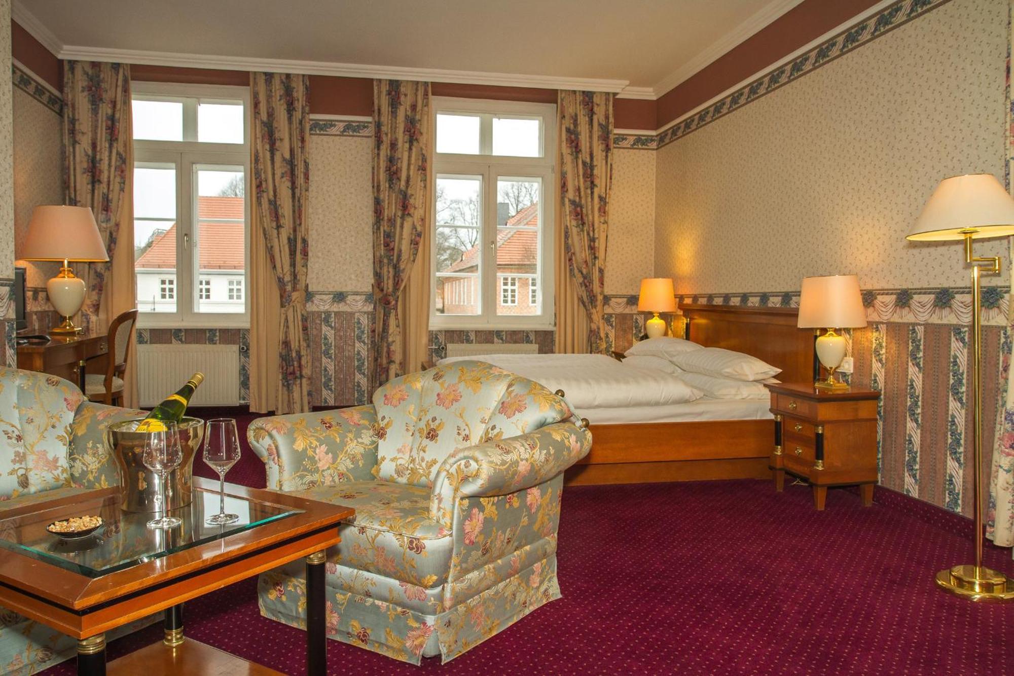 Hotel De Weimar ลุดวิกส์ลัสต์ ภายนอก รูปภาพ